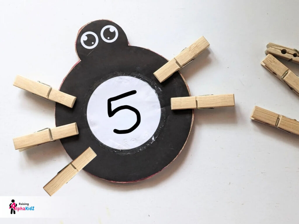 learning odd numbers with counting spider legs activity